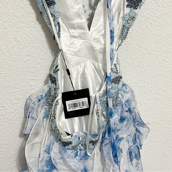 NWT Mac Duggal Floral Lace Up Tie Back Ruffle Shoulder Embellished Gown - Picture 8 of 10